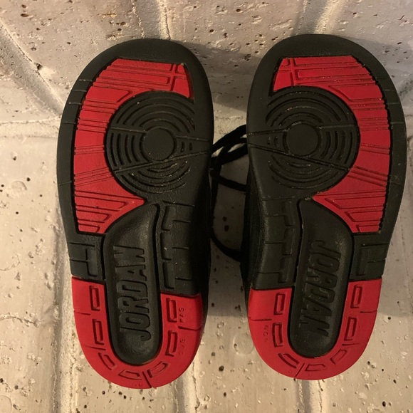 Air Jordan II (toddler) - Picture 6 of 6